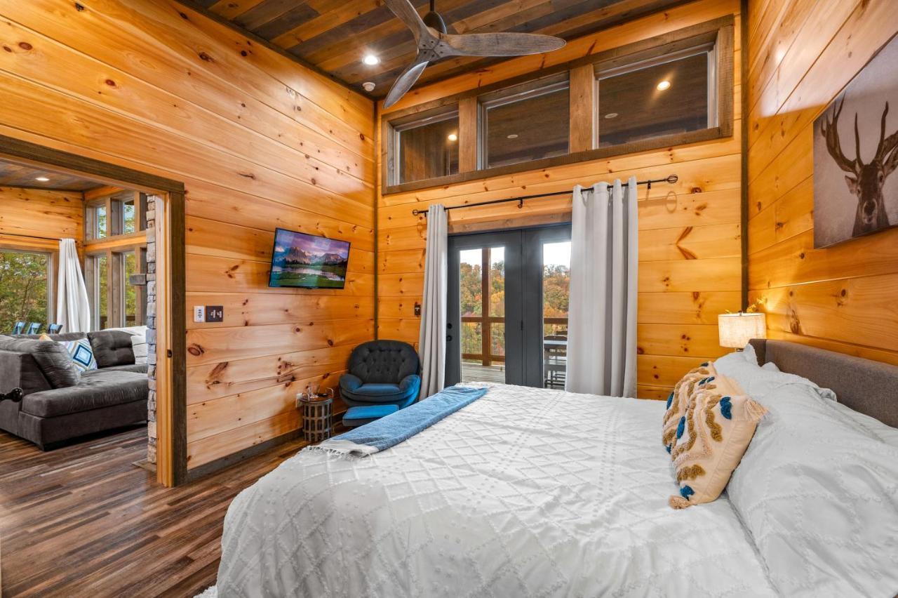 The Overlook - '21 Cabin - Gorgeous Unobstructed Views - Fire Pit Table - Gamerm - Hottub - Xbox - Lots Of Bears Gatlinburg Exterior foto